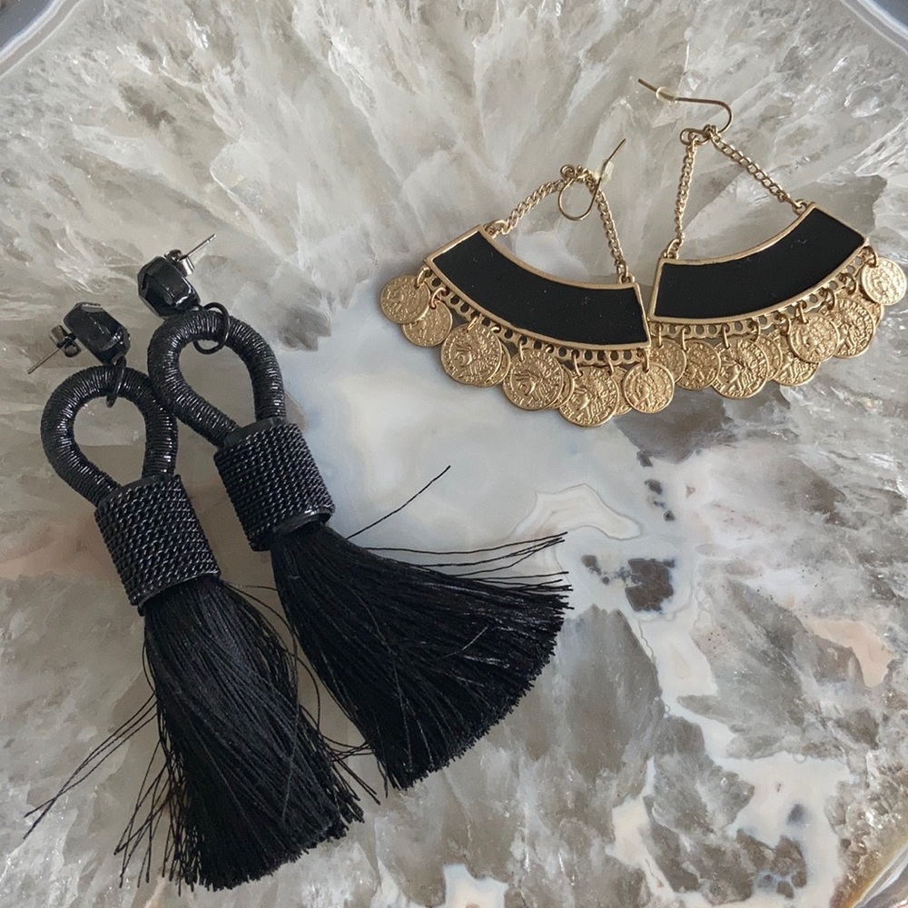 Set of 2 earrings